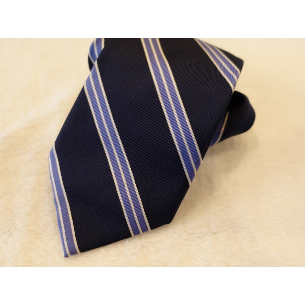 Jos. A. Bank Classic Collection Blue‎ Navy Collegiate Stripe 100% Silk Neck Tie